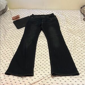 ROMWE Black Flare Women's Jeans